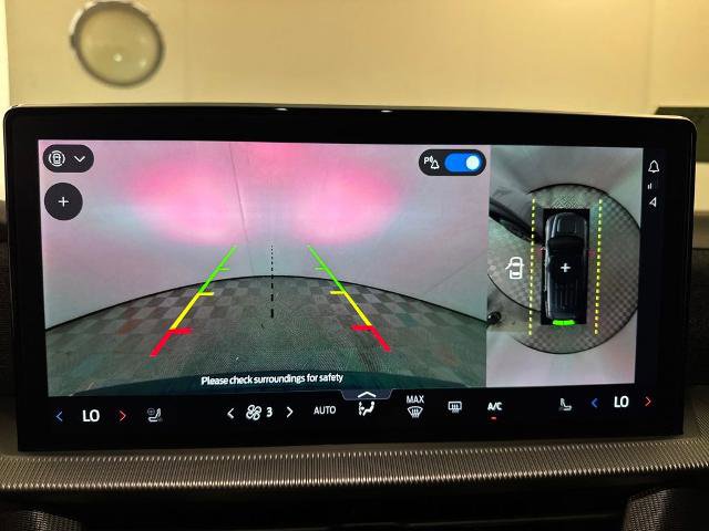 Certified 2025 Ford Explorer ST image 27