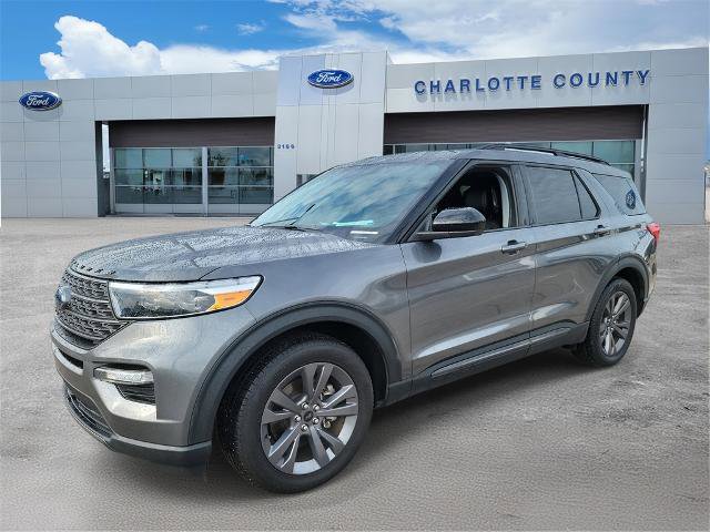 Certified 2023 Ford Explorer XLT w/ Equipment Group 202A image 2