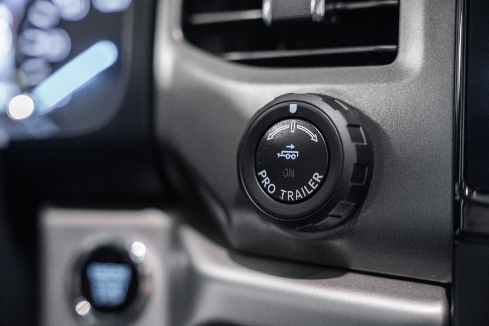 Certified 2023 Ford Expedition XLT AWD/4WD image 28