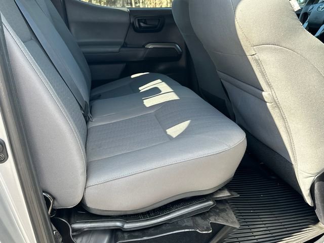 Used 2019 Toyota Tacoma SR5 AWD/4WD image 15