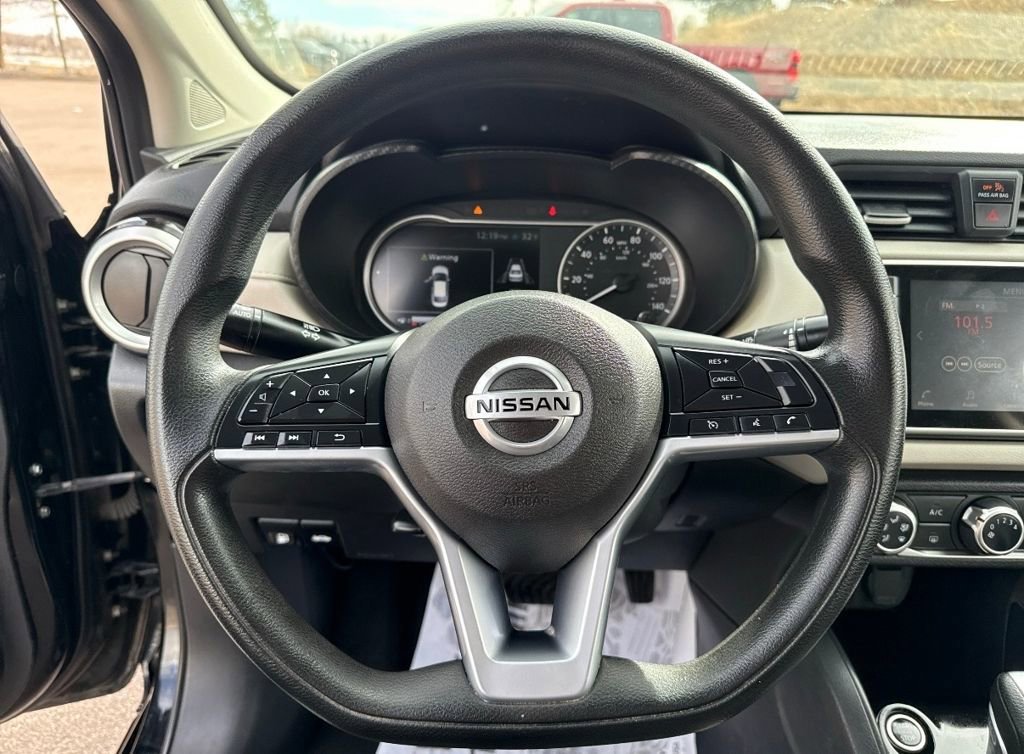 Used 2021 Nissan Versa SV image 18