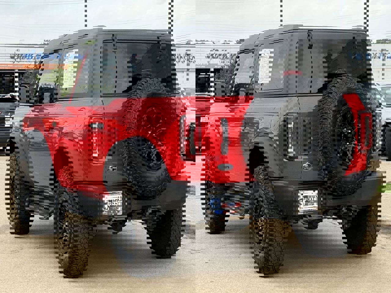 Certified 2023 Ford Bronco Wildtrak image 5