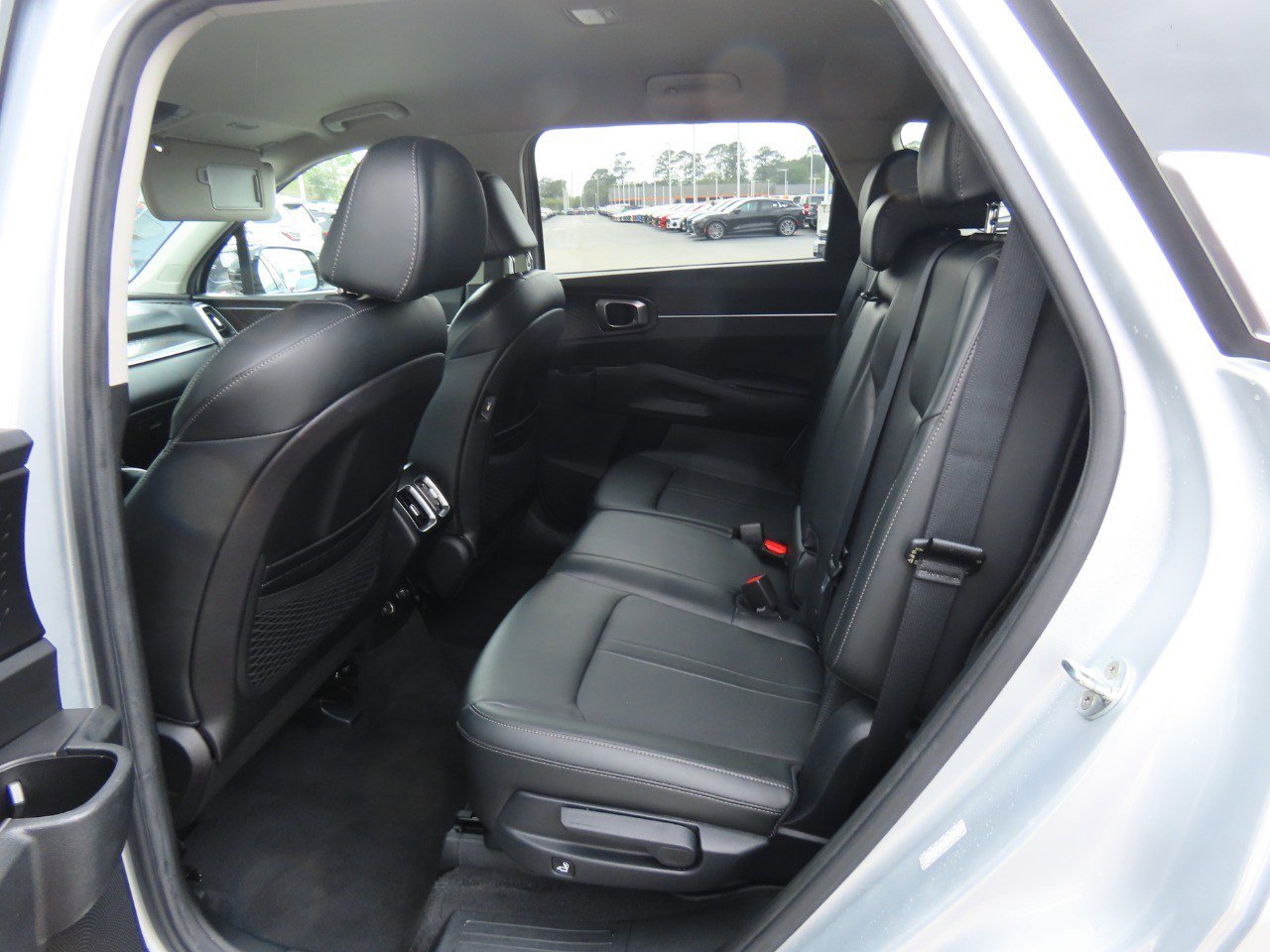 Used 2021 Kia Sorento S image 20