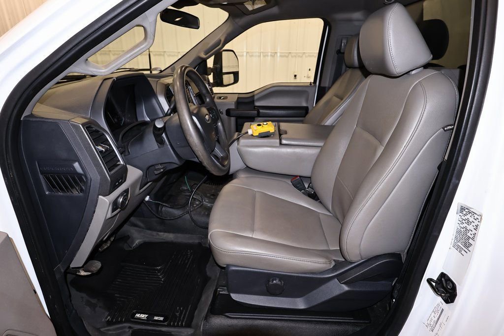Certified 2022 Ford F550 XL image 19
