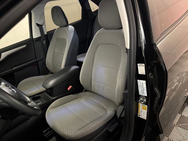 Certified 2022 Ford Escape SE image 16