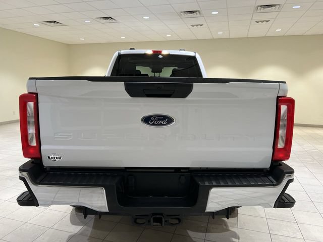 Certified 2025 Ford F350 XLT w/ FX4 Off-Road Package AWD/4WD image 4