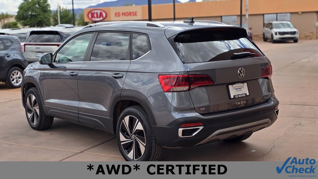Used 2024 Volkswagen Taos SE image 6