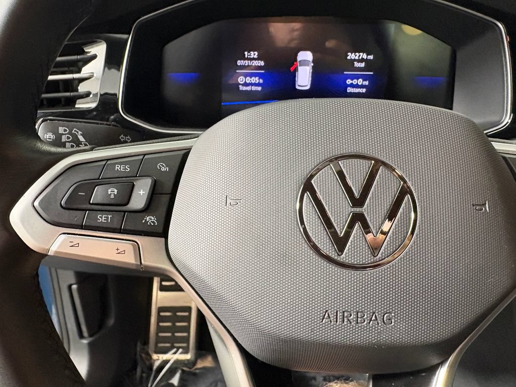Used 2025 Volkswagen Jetta Sport FWD image 22