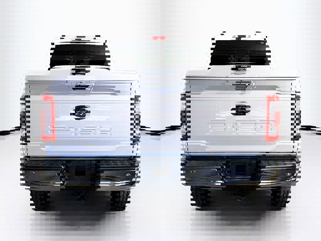 Certified 2021 Ford F150 Lariat w/ Equipment Group 502A High image 4