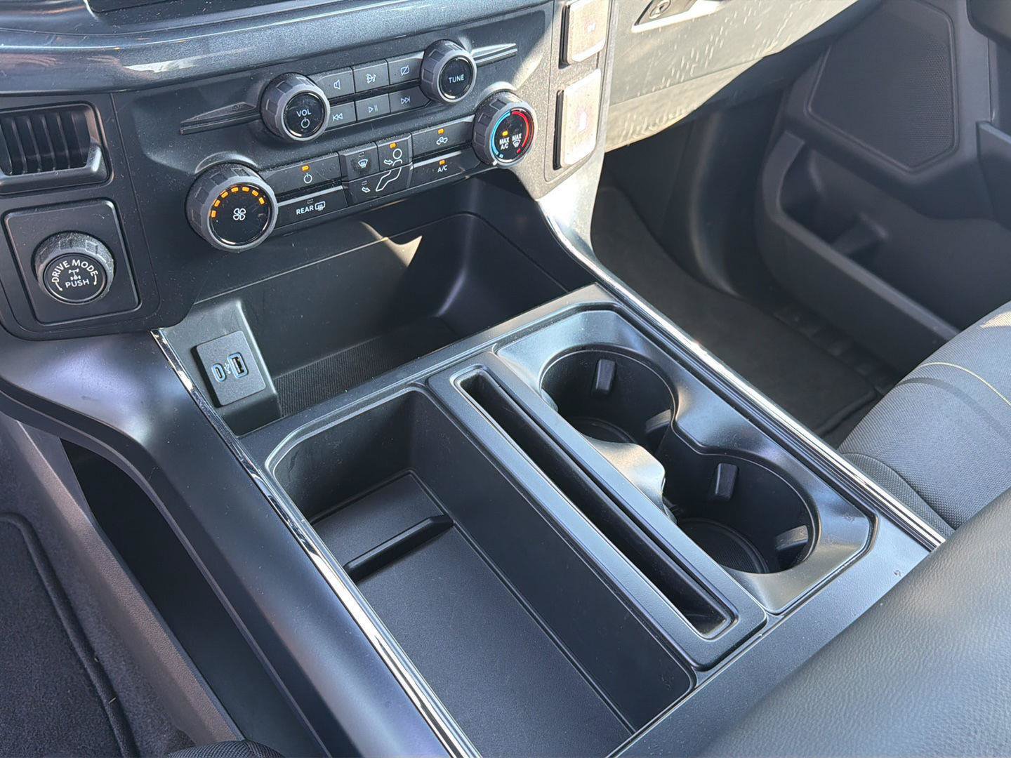 Certified 2024 Ford F150 STX RWD image 29