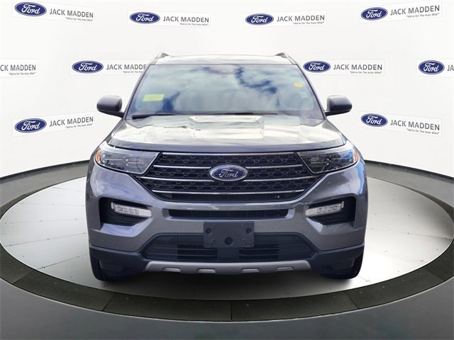 Certified 2022 Ford Explorer XLT w/ Equipment Group 202A image 8