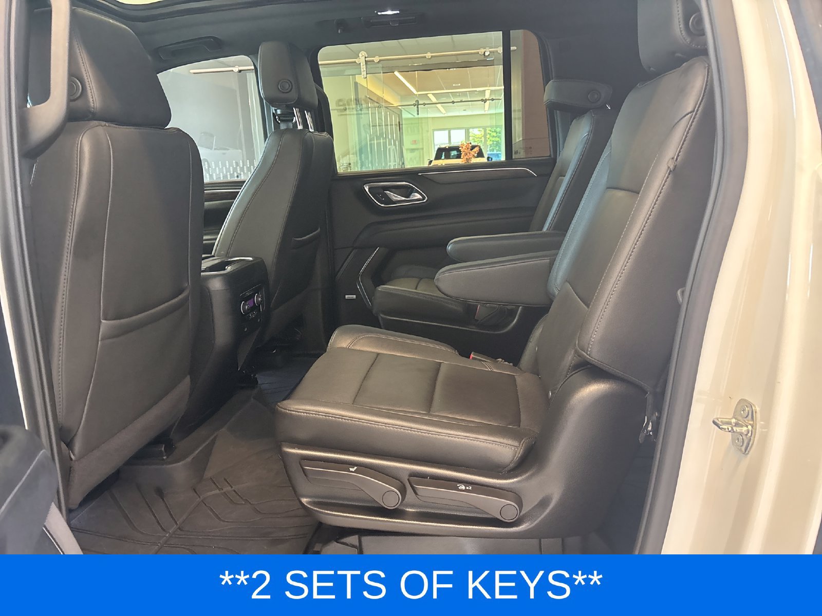 Used 2024 Chevrolet Suburban Z71 AWD/4WD image 13
