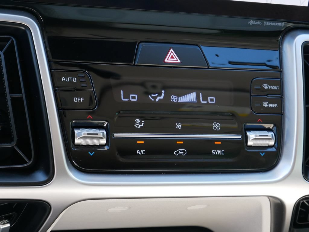 Used 2022 Kia Sorento S AWD/4WD image 22