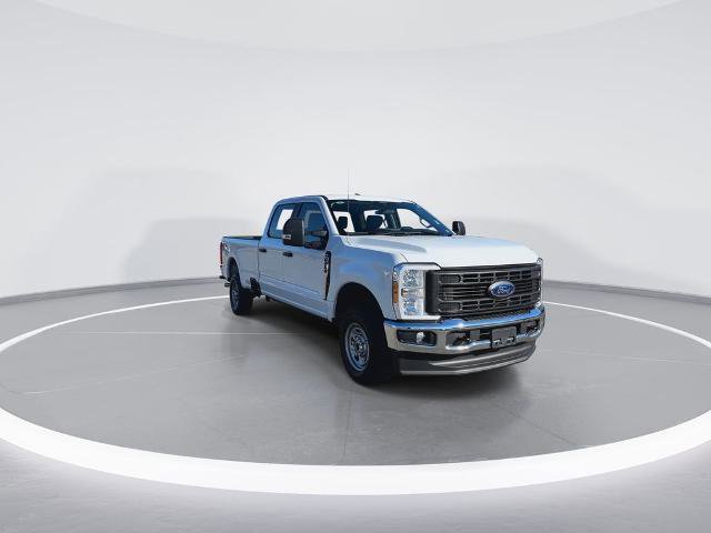 Certified 2024 Ford F250 XL w/ XL Chrome Package AWD/4WD image 3