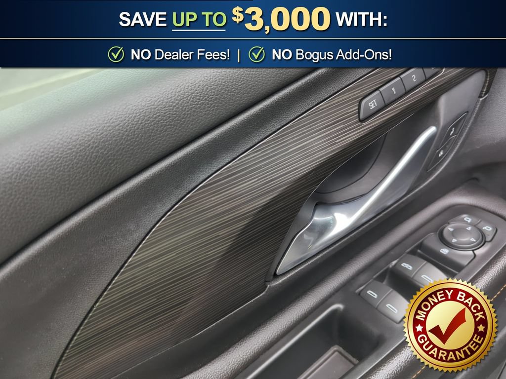 Used 2019 GMC Terrain SLT w/ Preferred Package FWD image 16