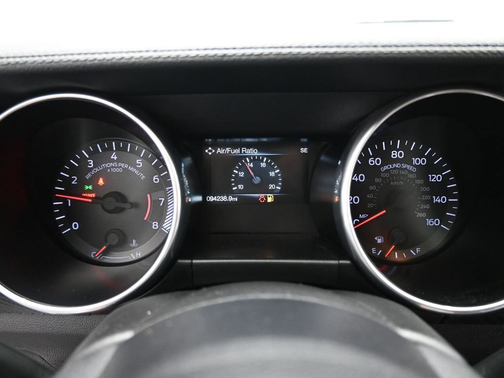 Certified 2019 Ford Mustang Coupe image 39