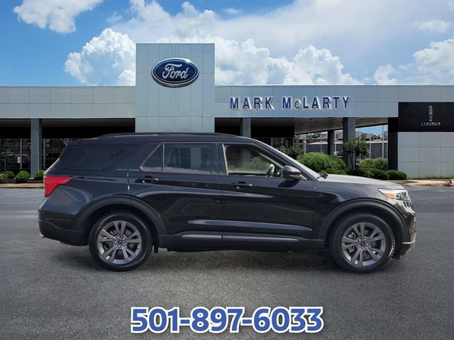 Certified 2024 Ford Explorer XLT w/ Equipment Group 202A RWD image 6