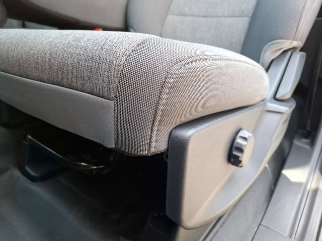 Certified 2025 Ford F250 XL RWD image 16