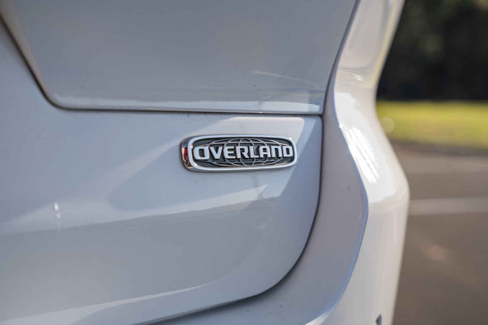 Used 2021 Jeep Grand Cherokee L Overland w/ Luxury Tech Group IV AWD/4WD image 21