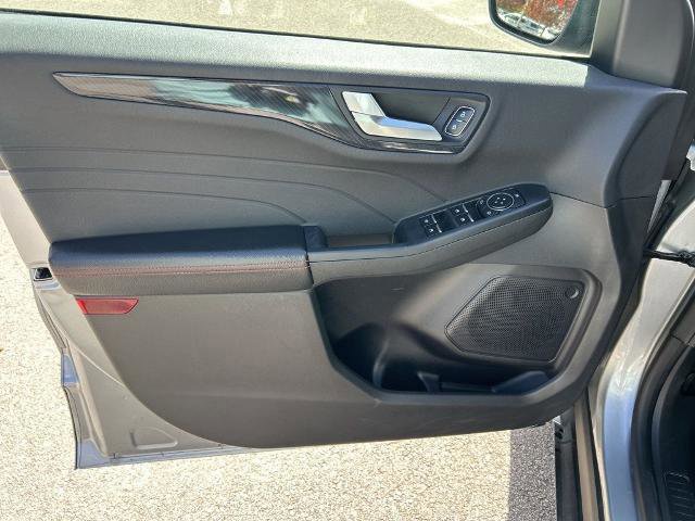 Certified 2023 Ford Escape ST-Line image 17