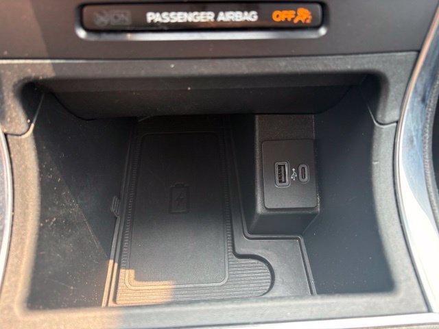 Certified 2024 Ford Edge Titanium AWD/4WD image 32