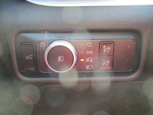 Certified 2021 Ford Explorer XLT w/ Equipment Group 202A AWD/4WD image 29