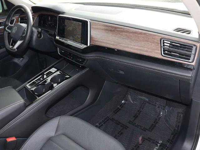 Used 2024 Volkswagen Atlas SEL image 23