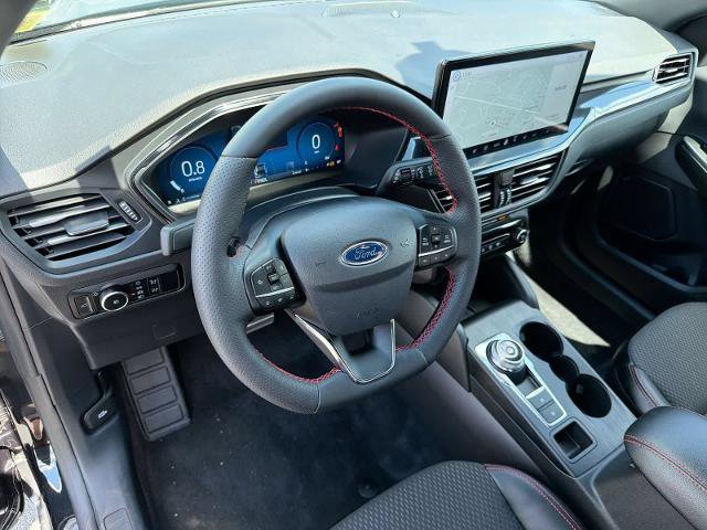 Certified 2024 Ford Escape ST-Line Select w/ Tech Pack #2 AWD/4WD image 10