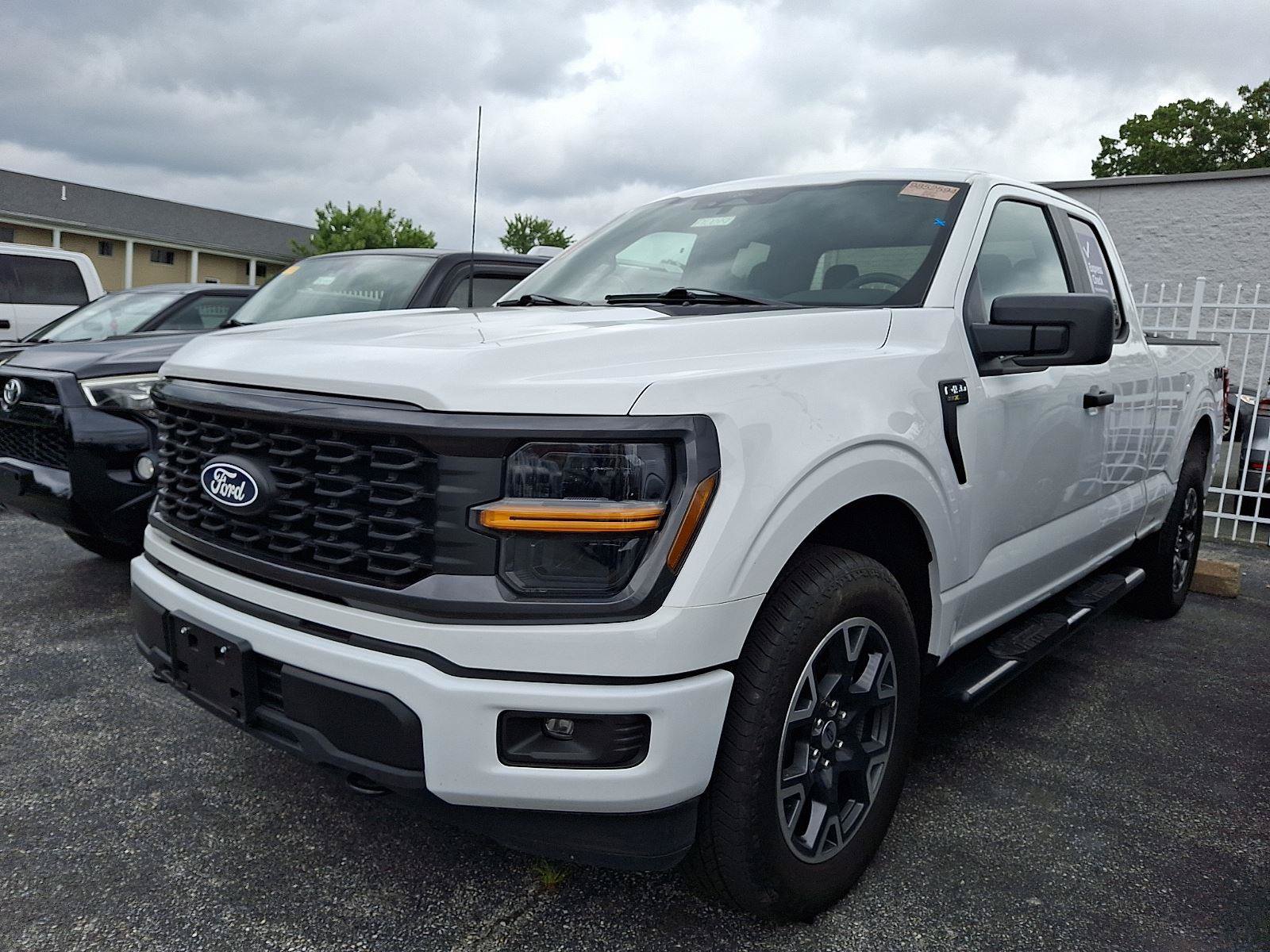 Certified 2023 Ford F150 XL w/ STX Appearance Package AWD/4WD image 3