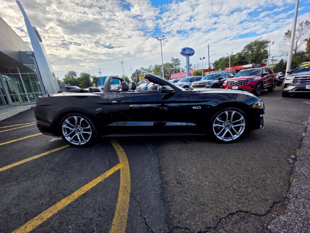 Certified 2022 Ford Mustang GT RWD image 6