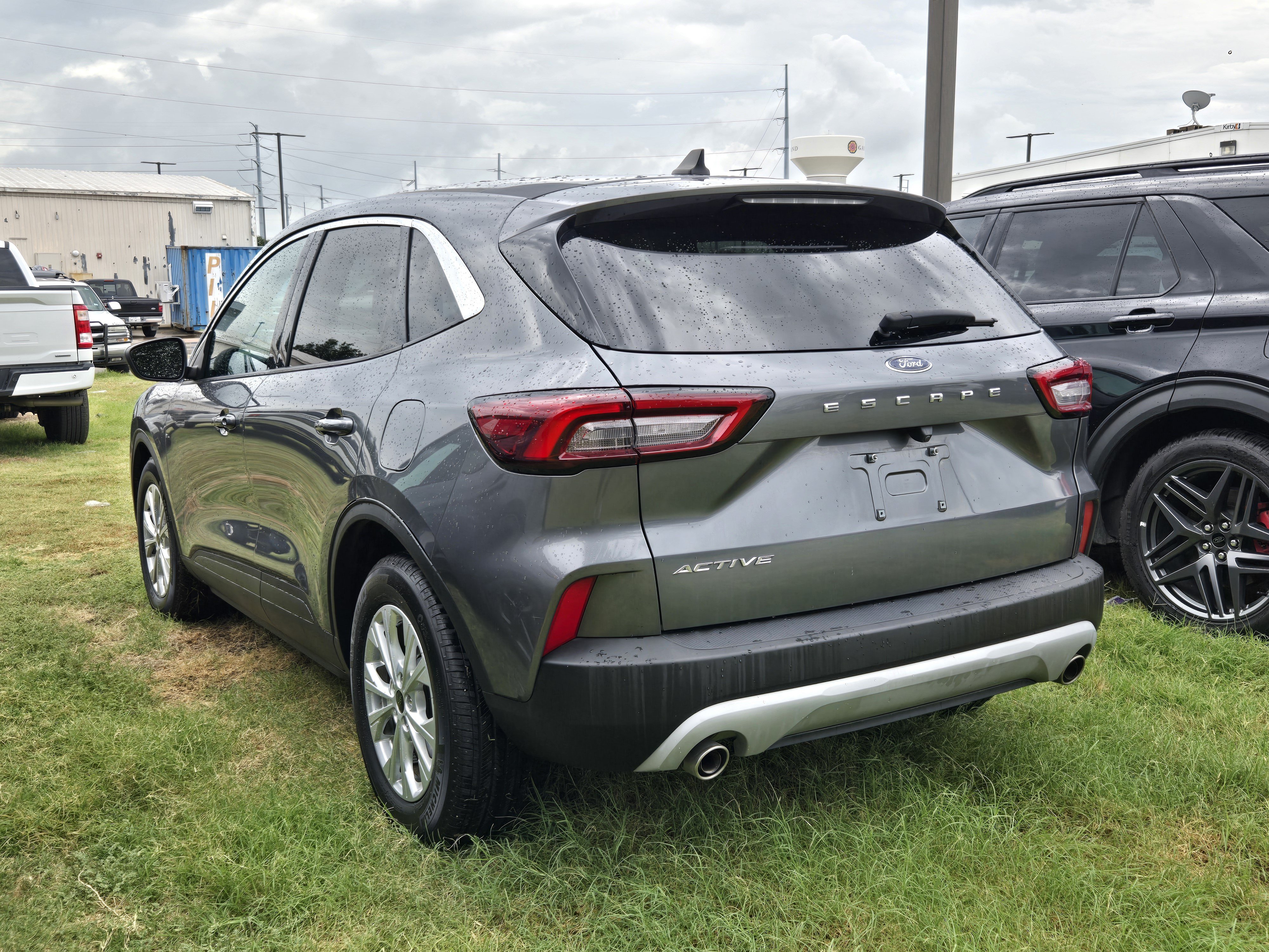 Certified 2023 Ford Escape Active FWD image 2