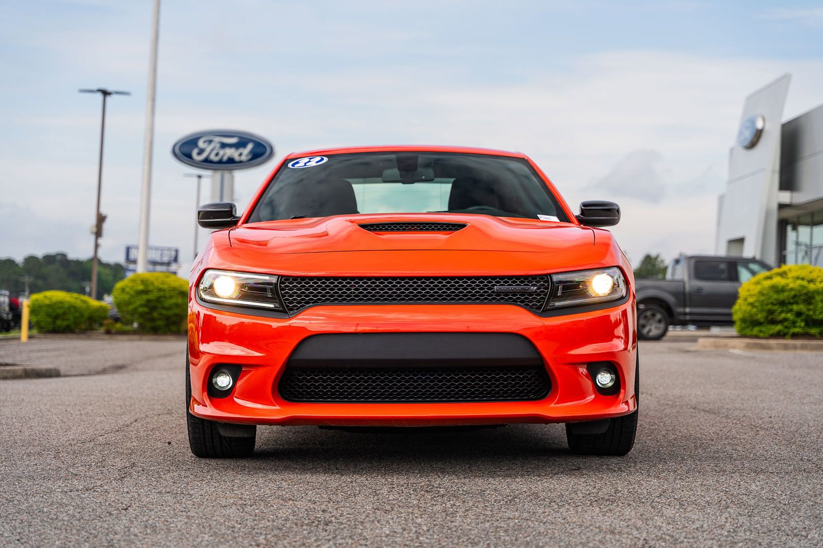 Used 2022 Dodge Charger GT w/ Blacktop Package AWD/4WD image 2