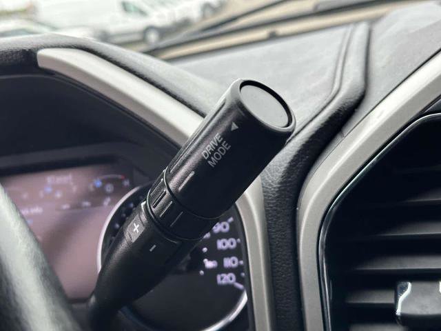 Certified 2022 Ford F250 Lariat w/ Camper Package image 23