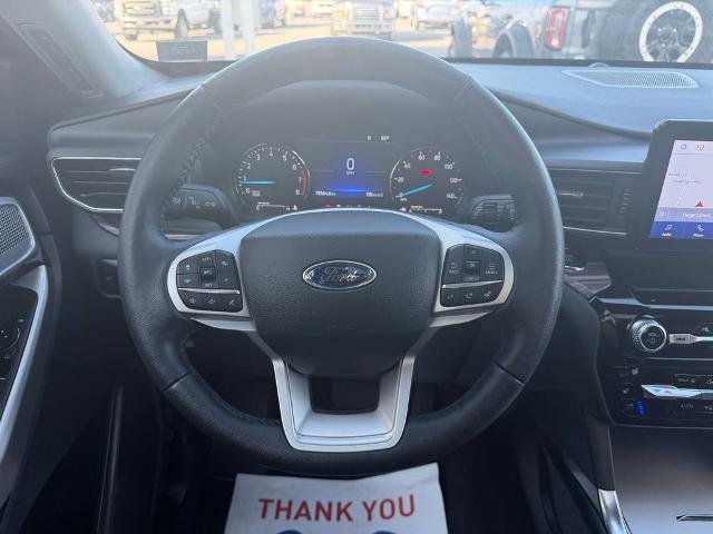 Certified 2022 Ford Explorer Limited w/ Equipment Group 301A image 16