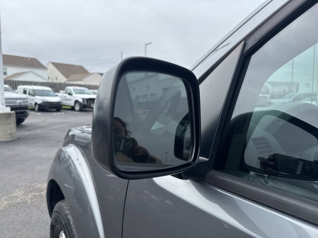 Used 2020 Nissan Frontier SV image 20