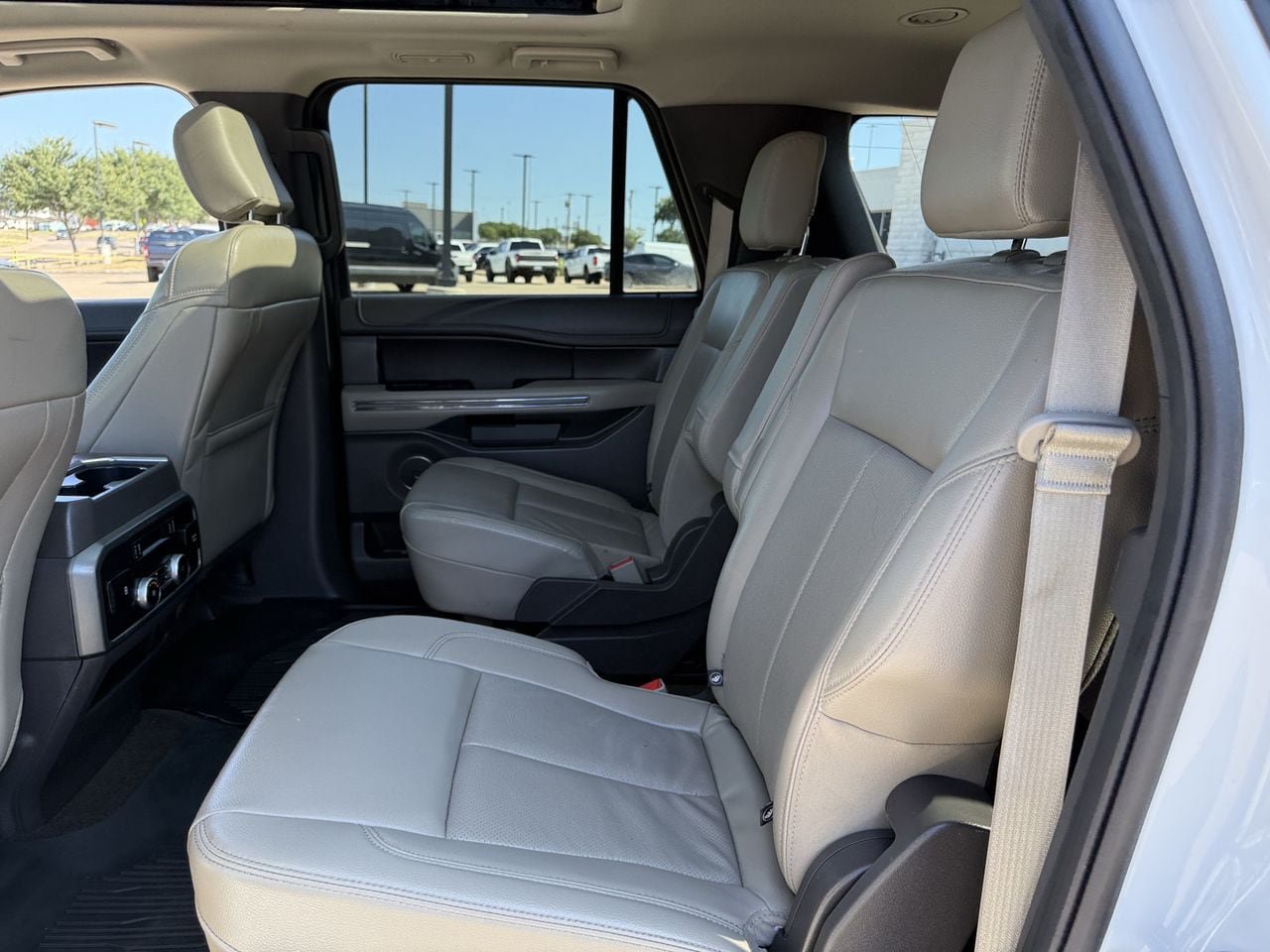 Certified 2020 Ford Expedition Max XLT w/ Equipment Group 202A RWD image 27