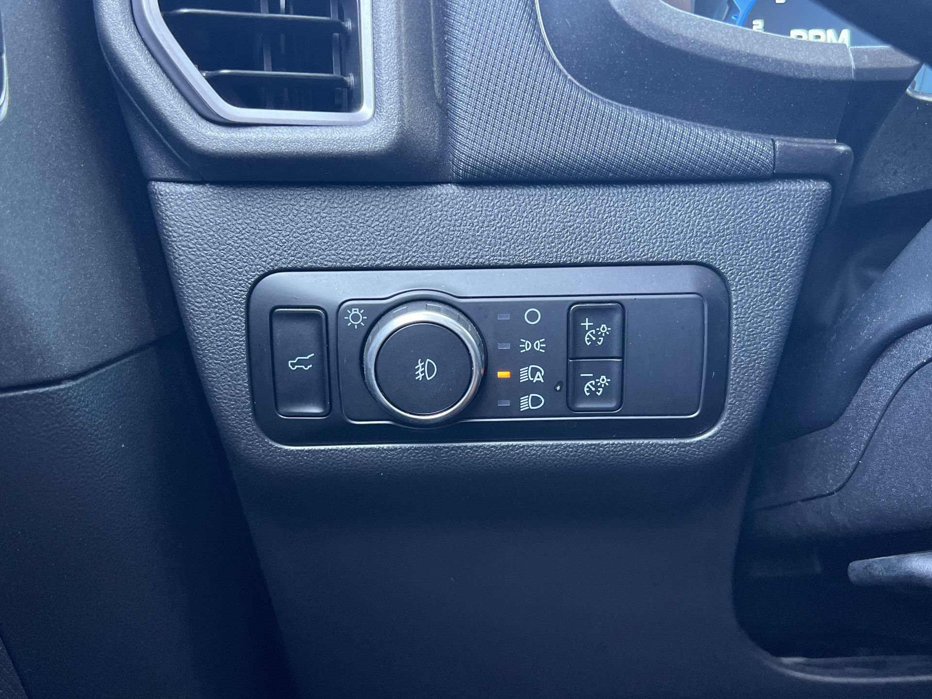 Certified 2025 Ford Bronco Sport Outer Banks w/ Outer Banks Tech Package+ AWD/4WD image 14