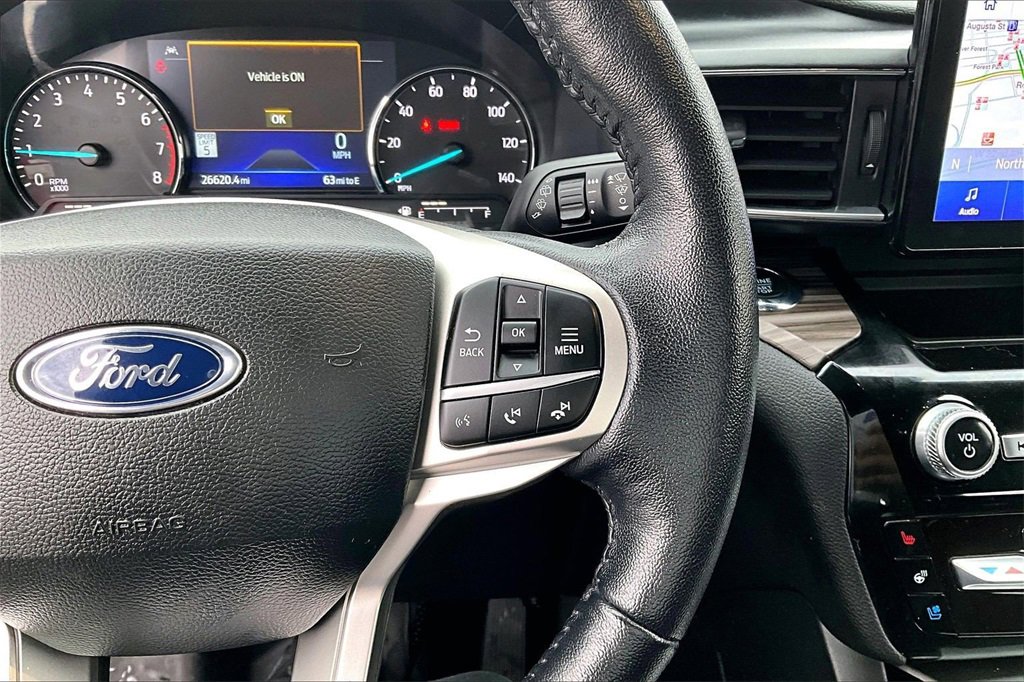 Certified 2022 Ford Explorer Limited w/ Equipment Group 301A image 18