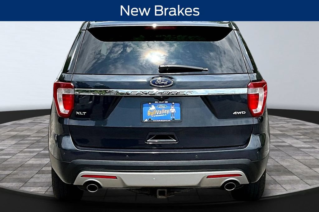 Certified 2017 Ford Explorer XLT AWD/4WD image 5