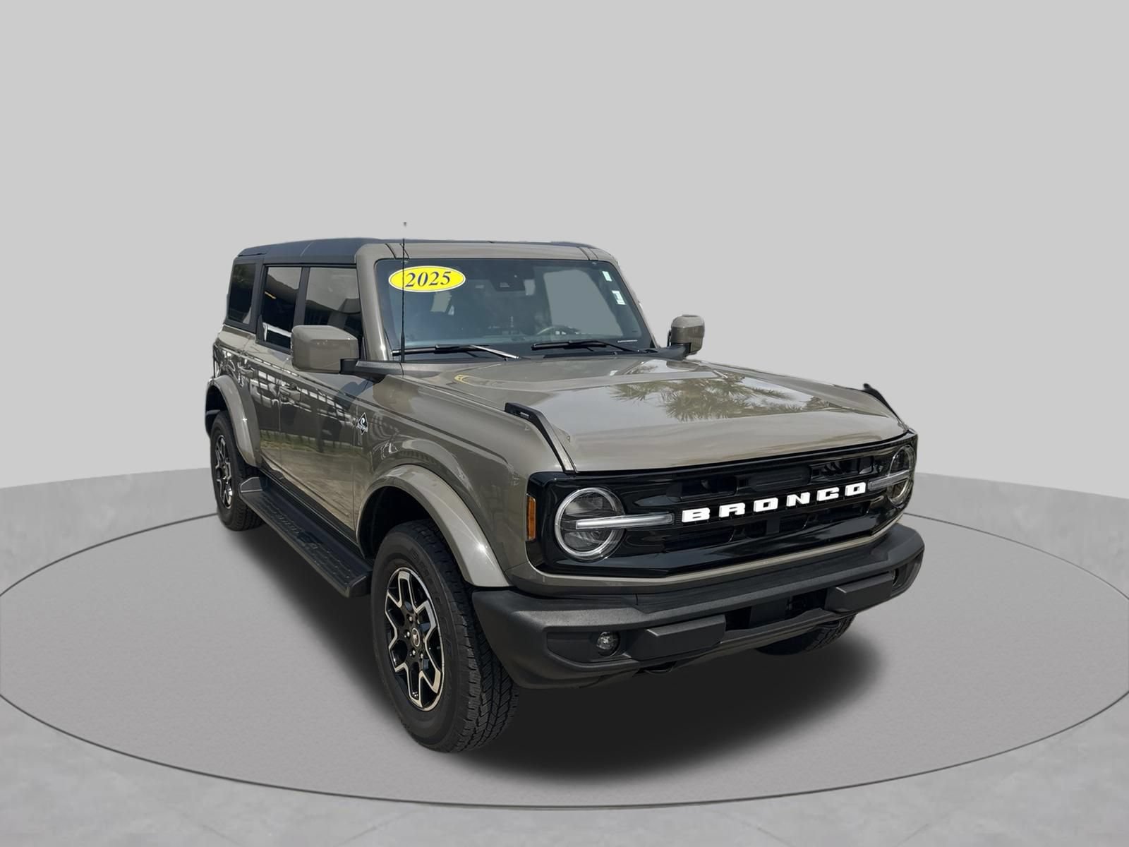 Certified 2025 Ford Bronco Outer Banks