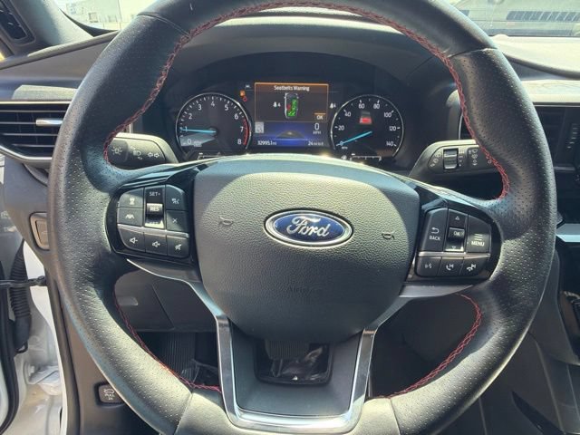 Certified 2023 Ford Explorer ST-Line w/ Class IV Trailer Tow Package RWD image 18