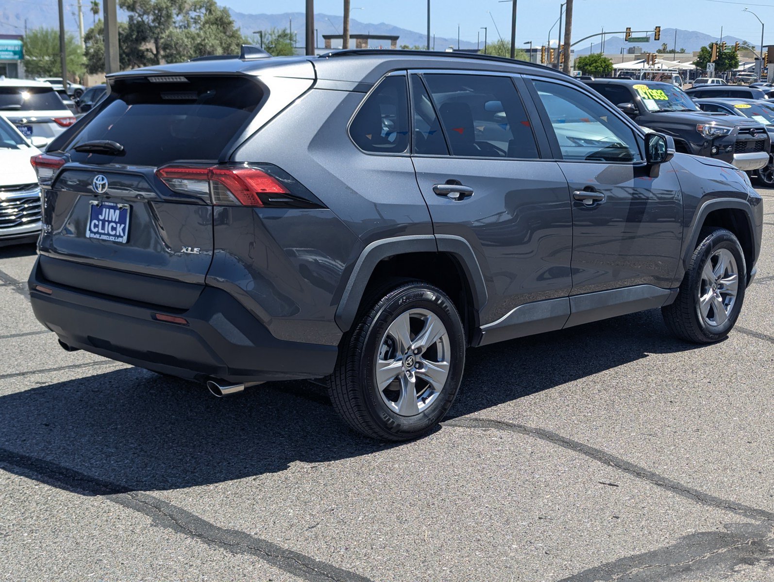 Used 2024 Toyota RAV4 XLE FWD image 2