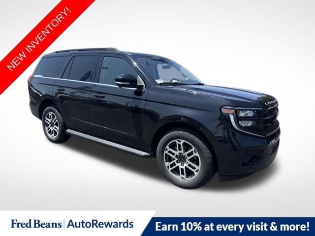 Certified 2025 Ford Expedition Active AWD/4WD video 1