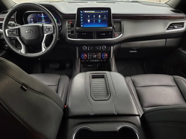 Used 2023 Chevrolet Tahoe Z71 w/ Luxury Package AWD/4WD image 29