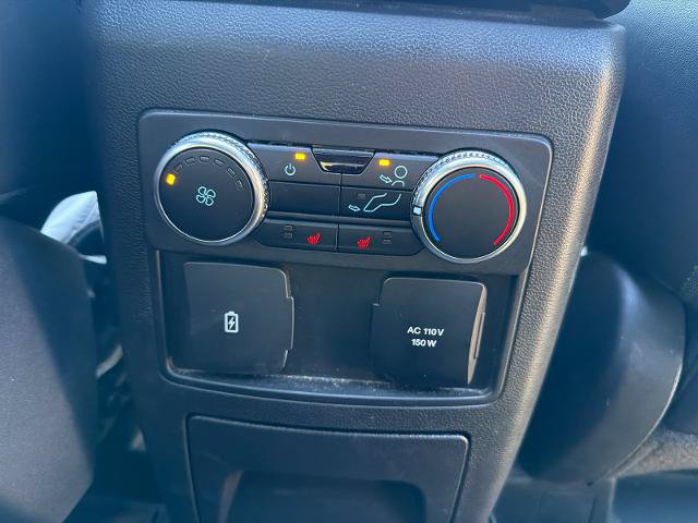 Certified 2023 Ford Explorer Platinum w/ Technology Package AWD/4WD image 22