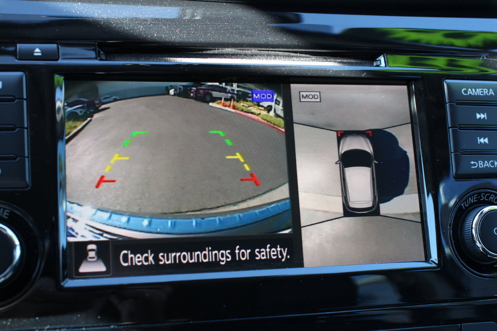 Used 2022 Nissan Rogue Sport SV w/ Technology Package AWD/4WD image 32