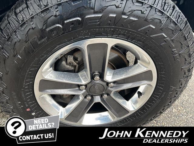 Used 2019 Jeep Wrangler Unlimited Sahara AWD/4WD image 9