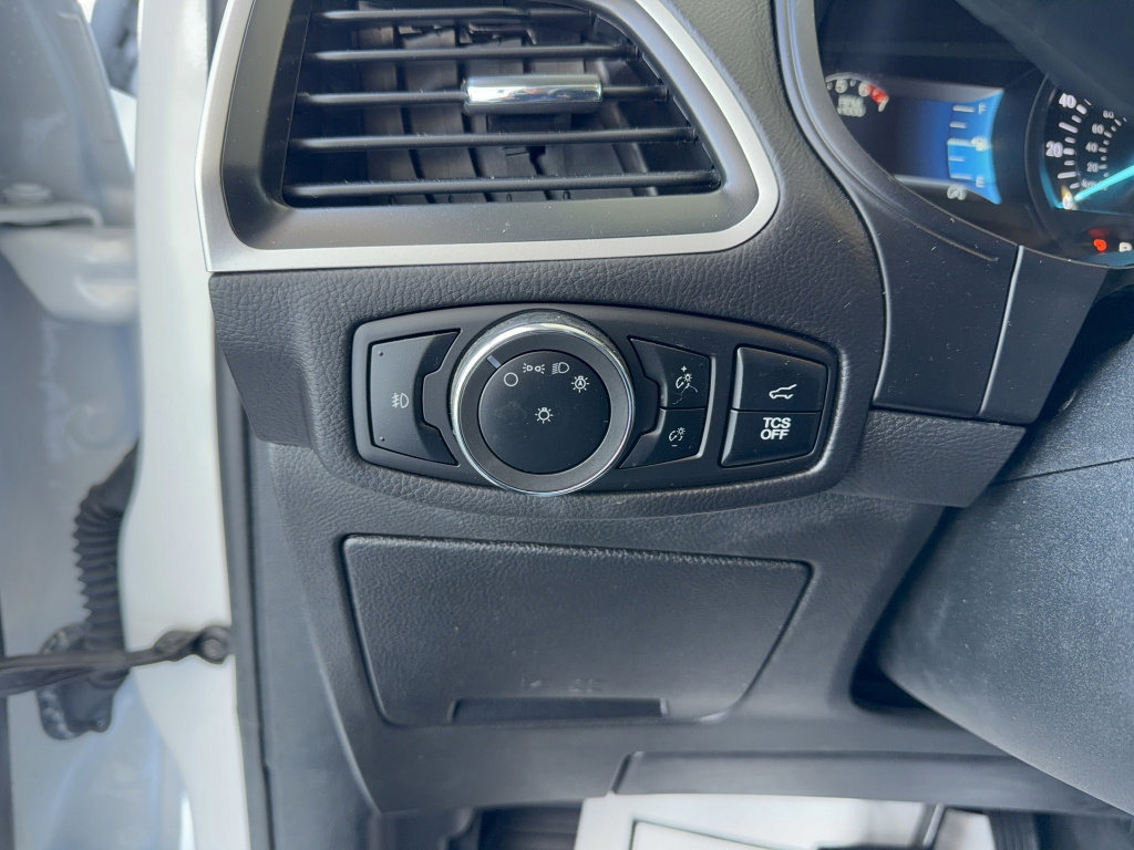 Certified 2024 Ford Edge SEL w/ Convenience Package image 25