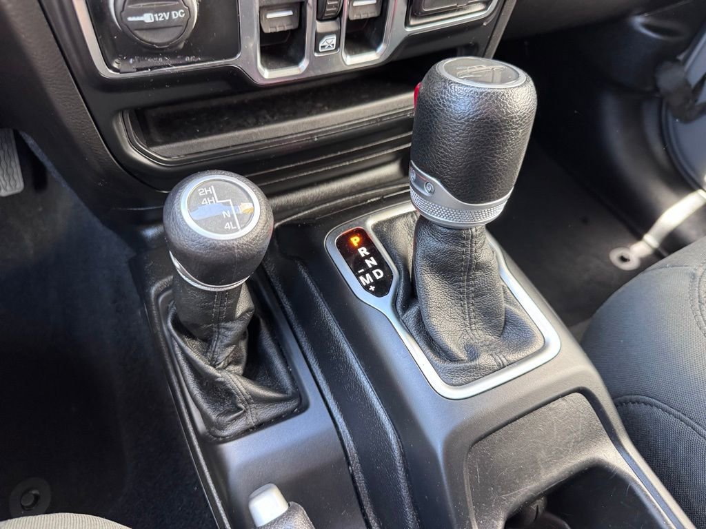Used 2020 Jeep Gladiator Sport w/ Quick Order Package 24S AWD/4WD image 30