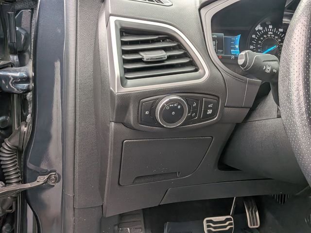 Certified 2024 Ford Edge ST-Line AWD/4WD image 15